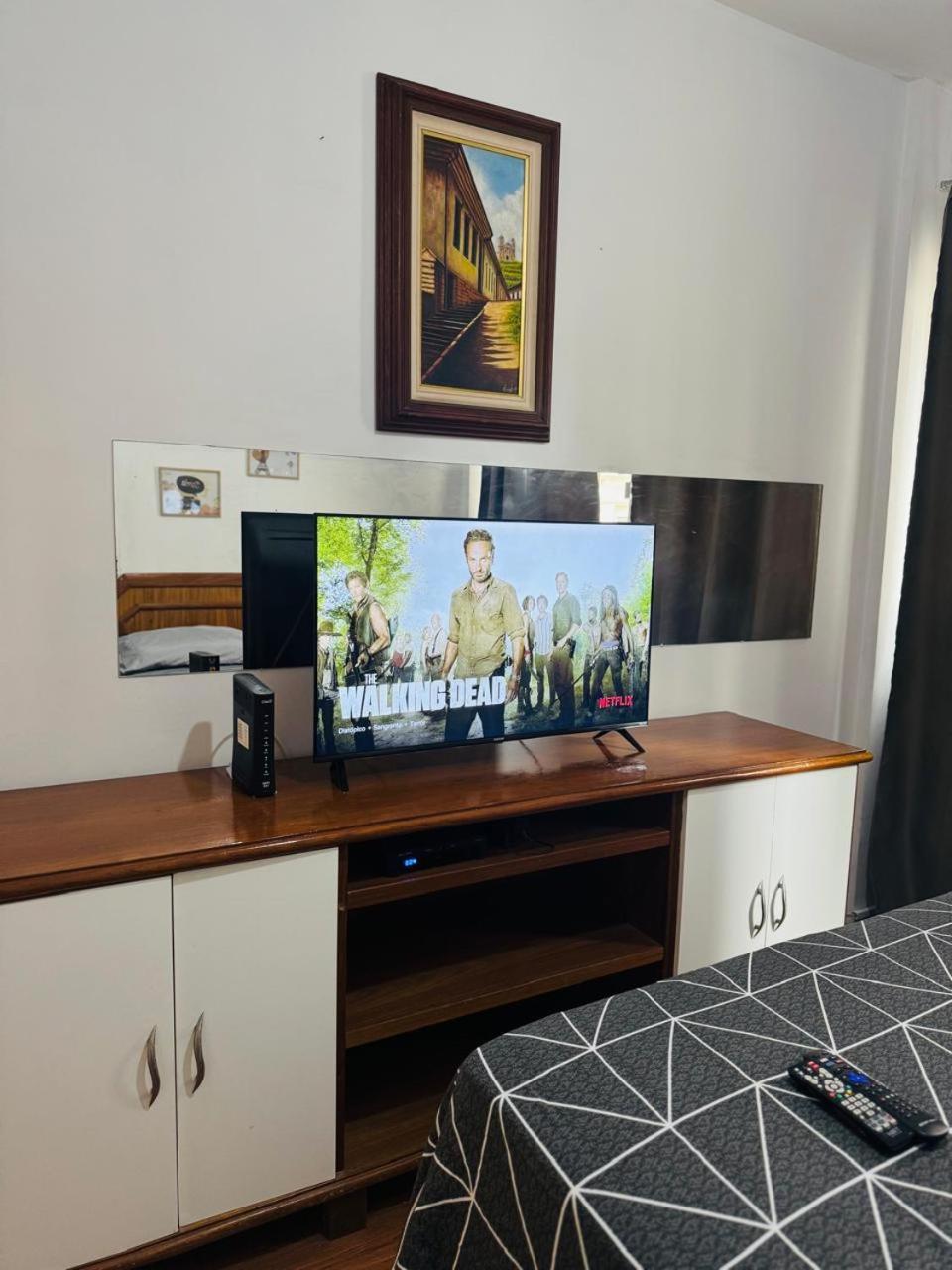 MARAVILHOSO QUARTO E SALA até 4 PESSOAS NO LEBLON na Av ATAULFO DE PAIVA Rio de Janeiro Extérieur photo